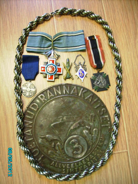 b 400.jpg