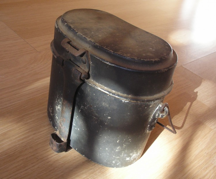EF 40.jpg