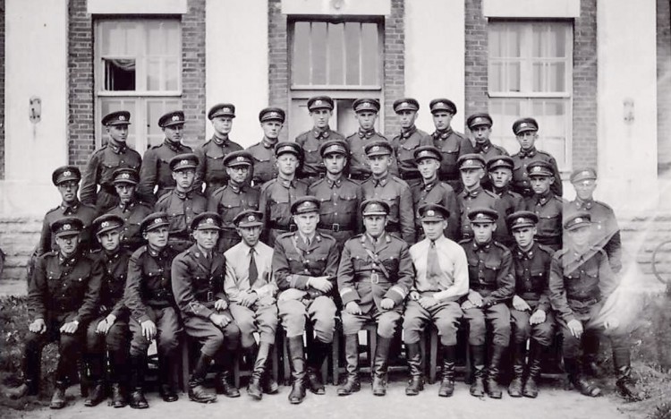 sama seeria, Noorteaeg SR rüg.Tapal Reameheks ülendamine 28.aug.1939.jpg