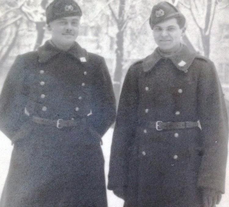 Bodo Jugermann ja kpr Kaljas 1941.jpg