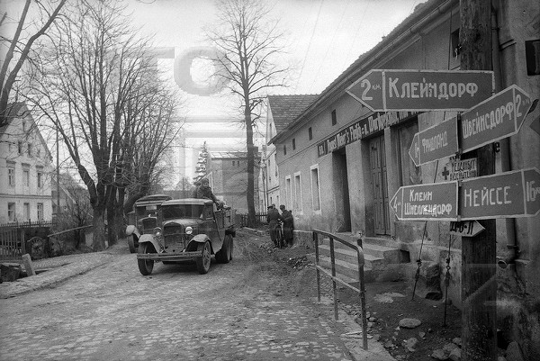 На пути к реке Одер. Германия. Нижняя Силезия. 1 марта 1945г..jpg