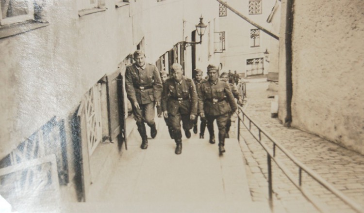 Reval 3.jpg