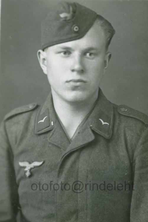 otofoto_f2850.jpg