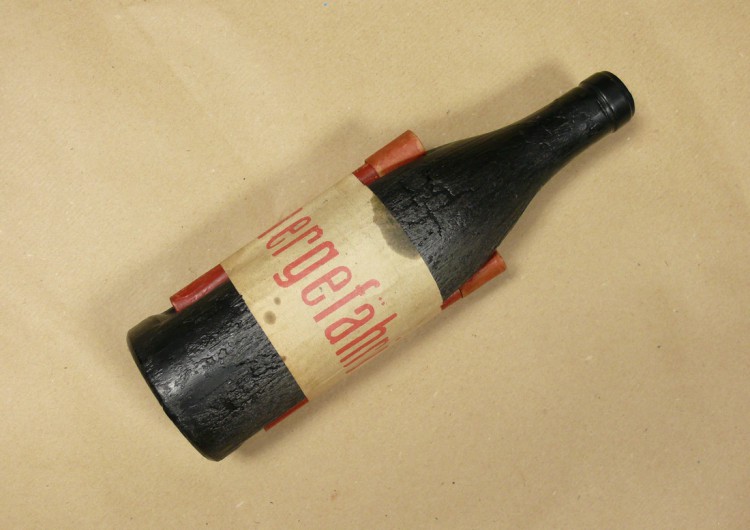 brandflasche1.jpg