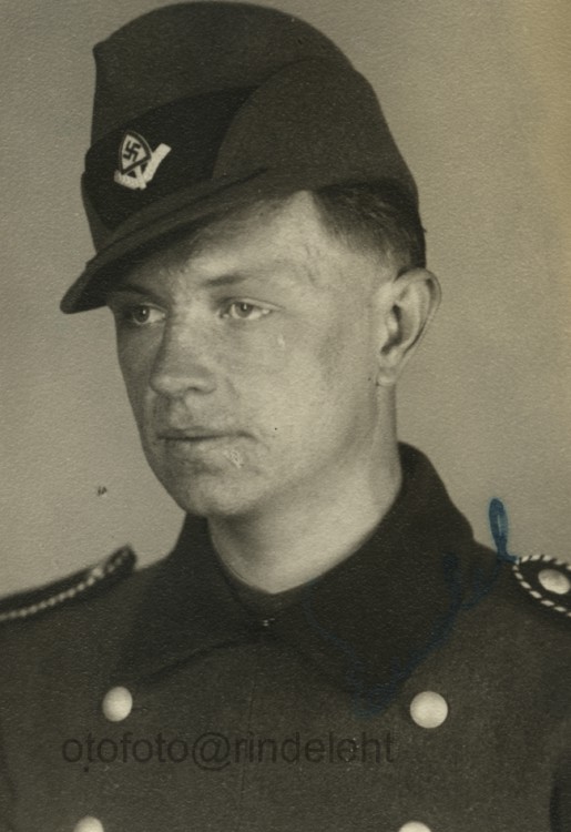 otofoto_f4180.jpg