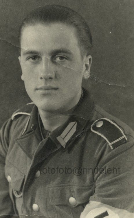 otofoto_f4233.jpg