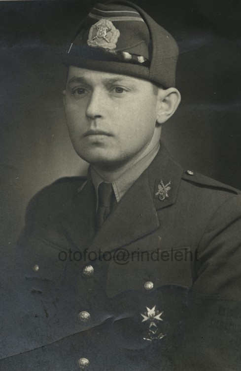 otofoto_f4298.jpg