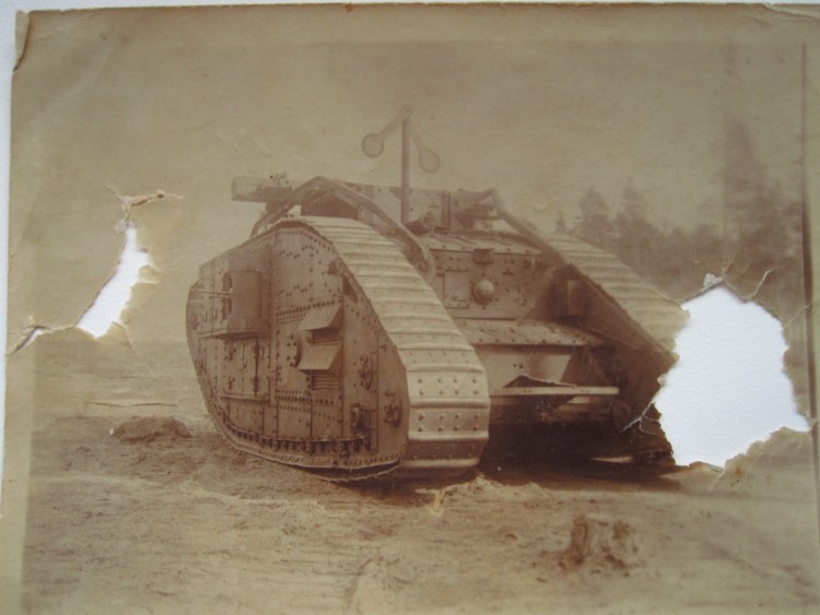 Tank &quot;Vahtula&quot; Laskeplatsil Männikul 15.04.1931