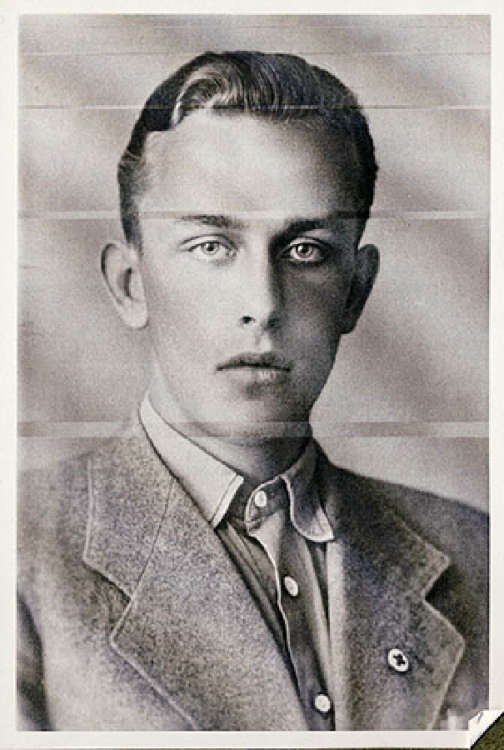 Heino Gustavson 1943.png