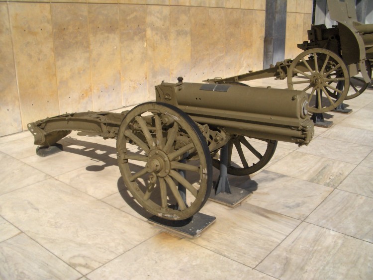 War_Museum_Athens_-_Skoda_mountain_gun_-_6751.jpg
