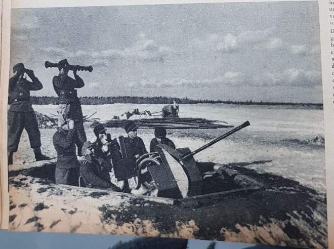 Luftflotte Nordost 04.1944.jpg