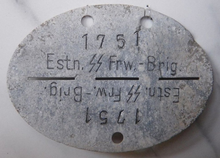 1751.jpg