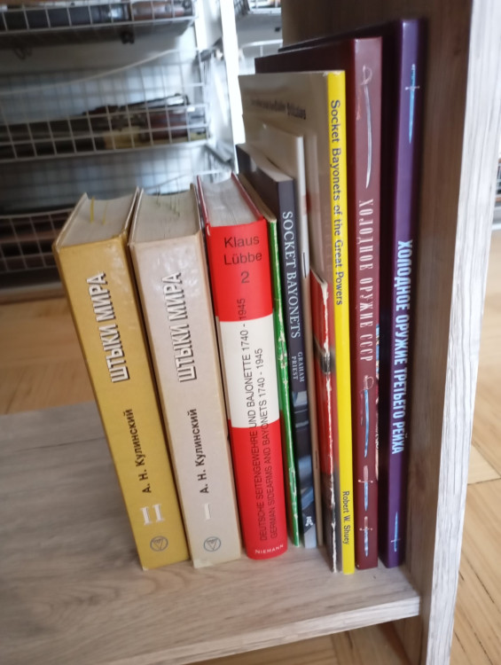 Catalogues2.jpg