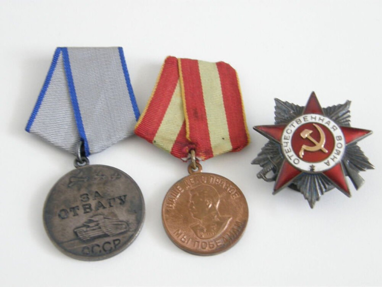 104826322.jpg
