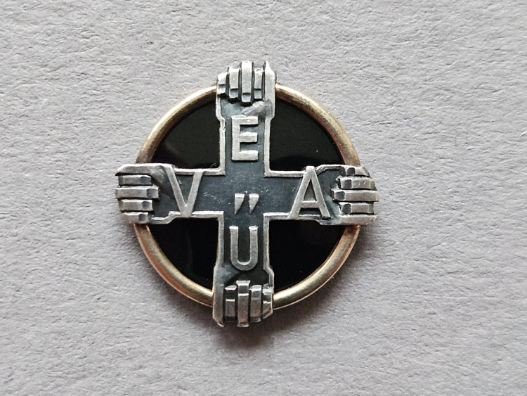 f5a95c7d-4056-4152-aae0-da64af05effe.jpg