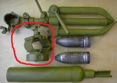 Dyakonov_Rifle_Grenade_Launcher_with_Grenades_and_Tripod.jpg