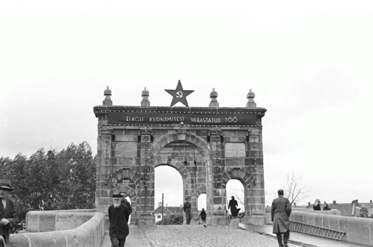 161937.jpg
