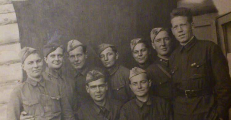 1942.jpg